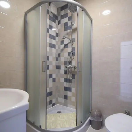 Appartement Maar By Interhome Malinska